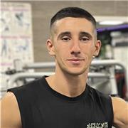 Je suis formé et j'ai de l'expérience pour m'adapter à tout types de profils dans l'enseignement du sport